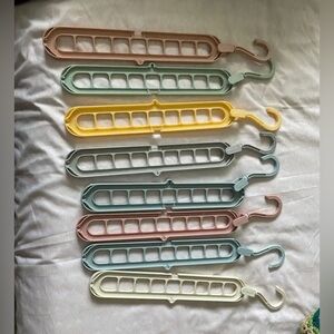 8 space saving hangers